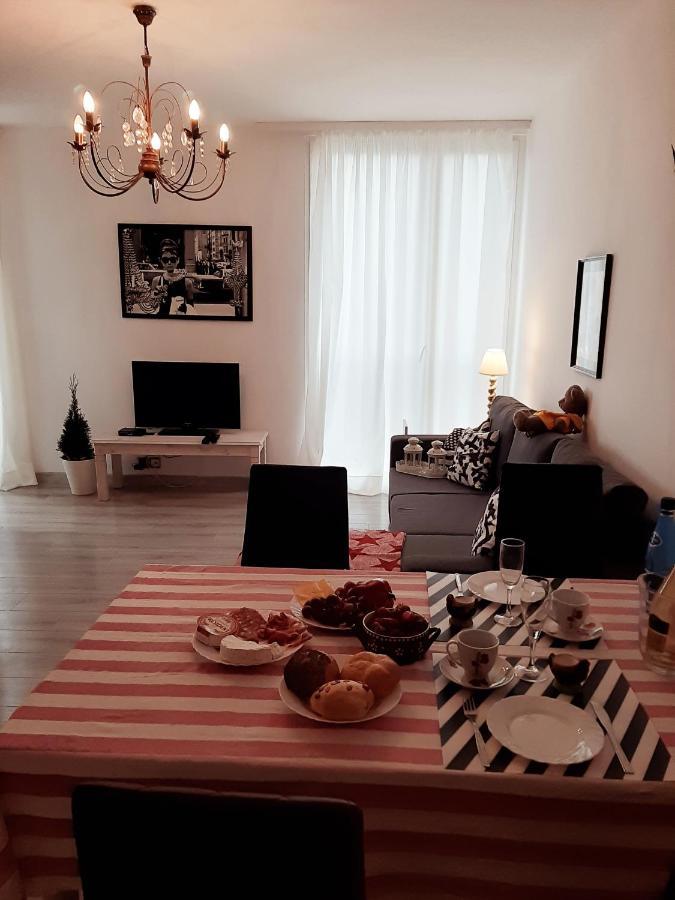 Hollywood Apartament Kosciuszki Łódź Buitenkant foto