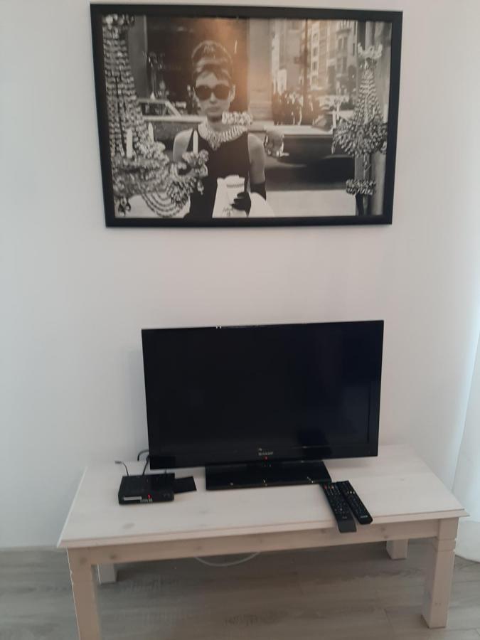 Hollywood Apartament Kosciuszki Łódź Buitenkant foto