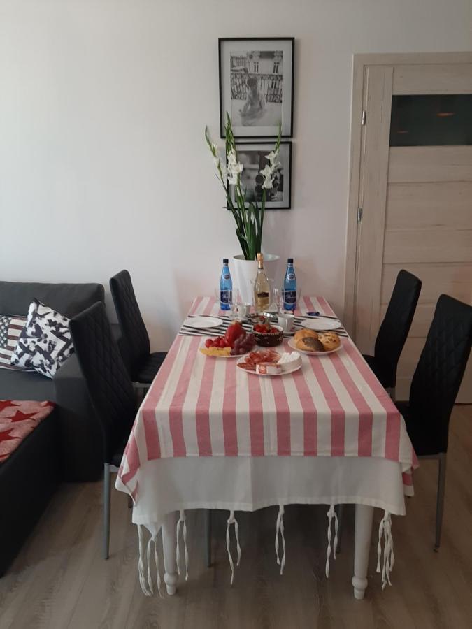 Hollywood Apartament Kosciuszki Łódź Buitenkant foto